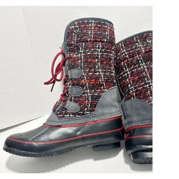 Khombu Elysse Rubber Upper Water Resistant Boots Plaid Lace Up Black Red 8