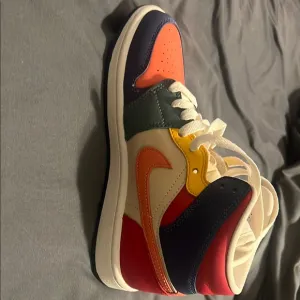 Kid’s Air Jordan One (multicolored)