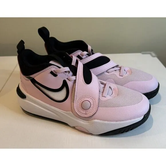 Kids Nike Team Hustle Sneakers Shoes Light Pink Black Size 2 brand New! Slip On
