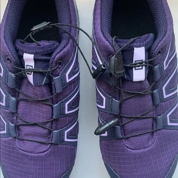 Kids Salomon Purple Trail Hiking Shoes Size 6