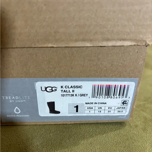 Kids UGG classic tall grey boots size 1 brand new