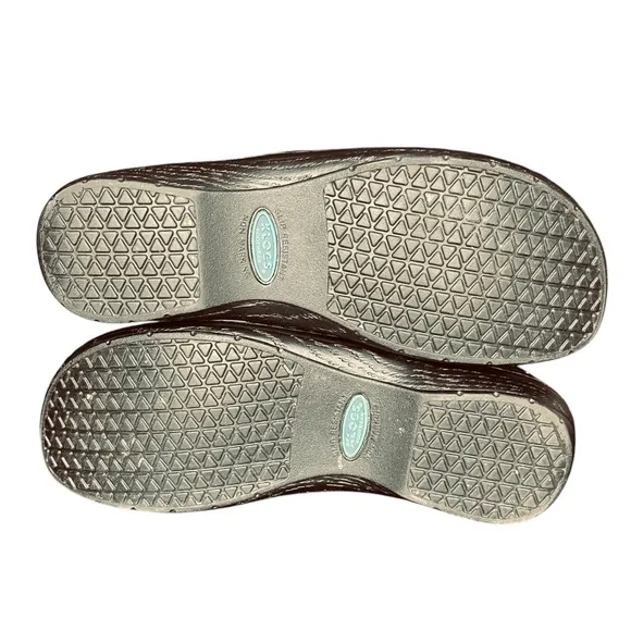 Klogs Footwear Women's Mission Hawaiian Nights size 11
