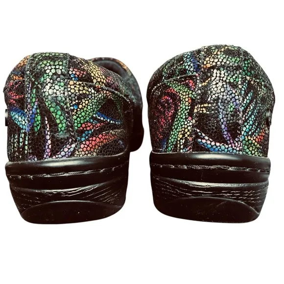 Klogs Footwear Women's Mission Hawaiian Nights size 11