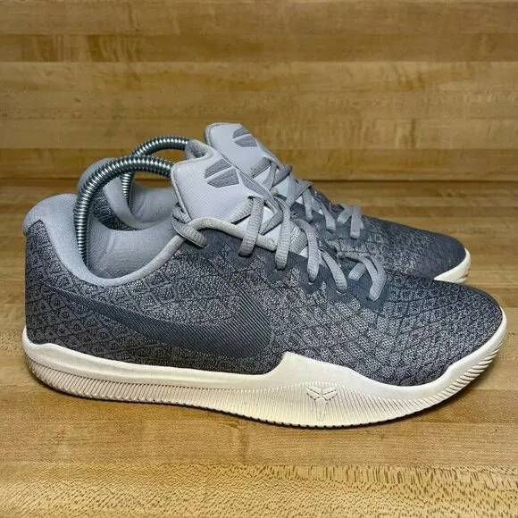 Kobe Mamba Instinct Mens Pure Platinum Sneaker Shoes Silver Gray Sz 8 852473-002