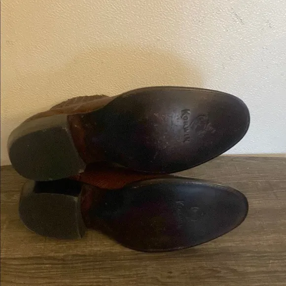 Korwin Leather Ankle Boots Lizard Embossed size 11