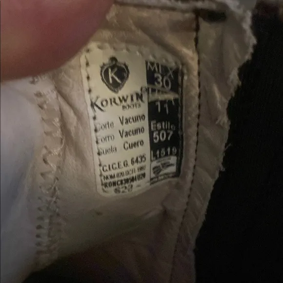 Korwin Leather Ankle Boots Lizard Embossed size 11