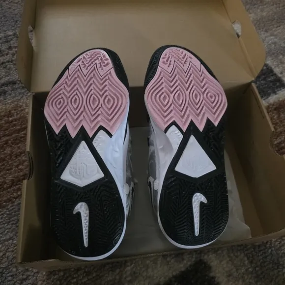 Kyrie 8Nike Black and White Sporty Sneakers with Cushioned Sole