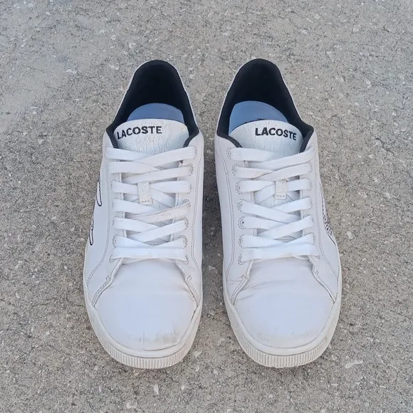 LACOSTE MEN'S WHITE CARNABY BIG CROC EMBROIDERED LEATHER TENNIS/FASHION SHOES