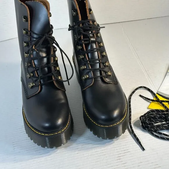 LADIES SIZE 10 NEW DR.MARTENS BOOTS