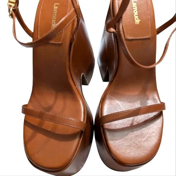 Larroude Wanda Platform Sandals In Caramel...Size 8.5