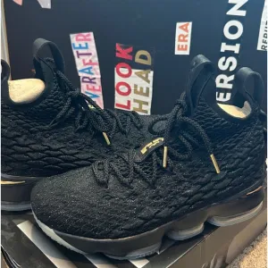 LeBron Sneakers