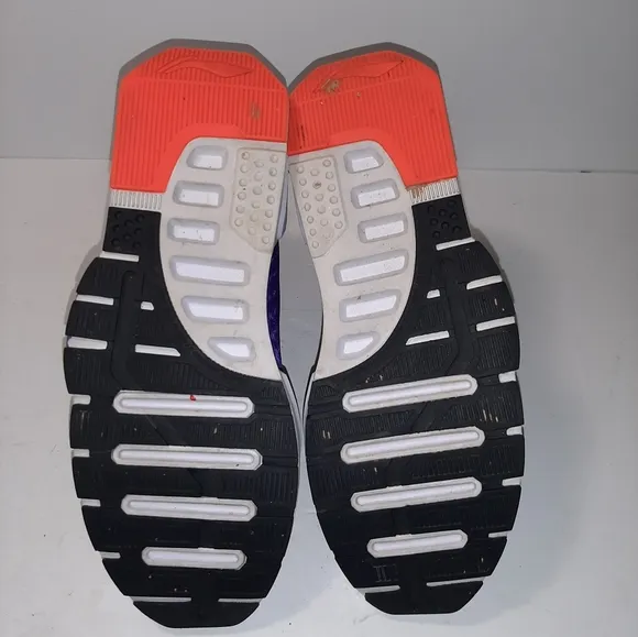 Li-ning Essence ll sneakers