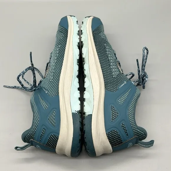 Like new! KEEN Womens Terradora II Vent Tapestry Blue Hiking Shoes Size 8.5
