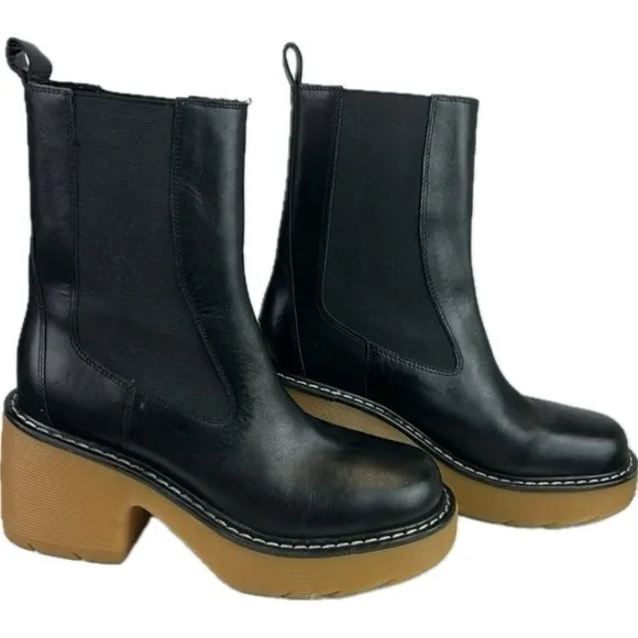 Like New MARC FISHER LTD Mlfredy Women Black Leather Cold Weather Booties Boots