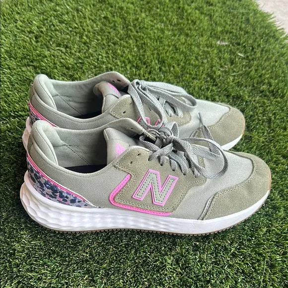 *like new* New Balance Fresh Foam X70 Women’s Shoes Size 9.5