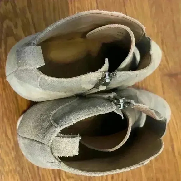 Linea Paolo Felicia Camo Wedge Bootie Sneakers, Womens Size 9