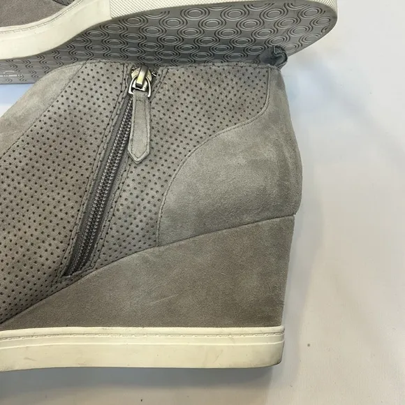 Linea Paolo Felicia Gray Suede Wedge Sneakers-Size 13M