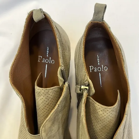 Linea Paolo Felicia Gray Suede Wedge Sneakers-Size 13M