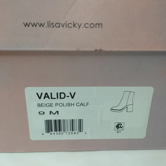 Lisa Vicky Valid-V Beigh Polish Calf Vegan Patent Leather Boots Sz 9M NIB