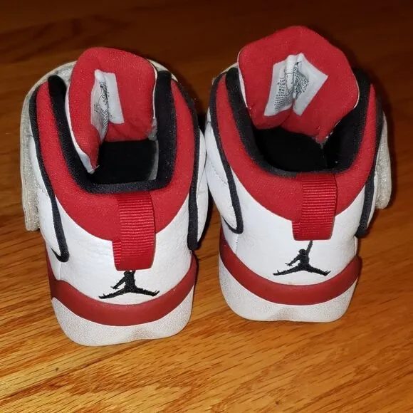 LITTLE KIDS' JORDAN PRO STRONG BASKETBALL SHOES
