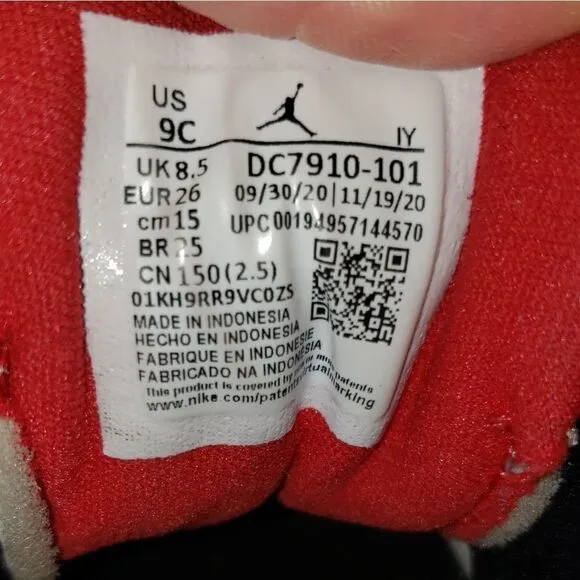 LITTLE KIDS' JORDAN PRO STRONG BASKETBALL SHOES