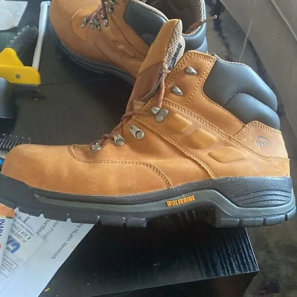 LKN Wolverine Men’s EAA Safety-Toe Boots Size 12 Medium Slip and Oil resistant
