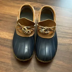 L.L. Bean Duck Boots Leather Rubber Moc Tan Blue Water Resistant USA Women's 9M