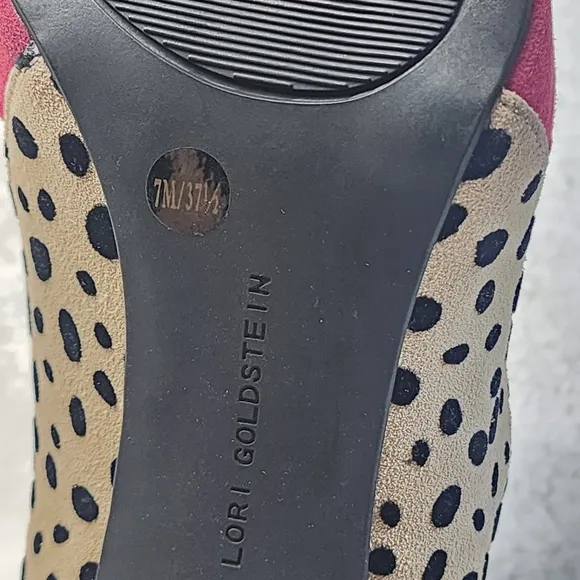 LOGO By Lori Goldstein Leopard Suede Pumps Size 7M