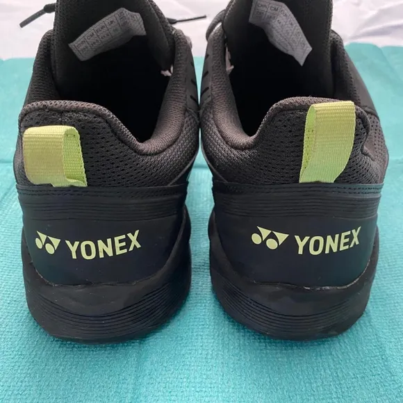 lot of gently used 10.5 pickle ball sneakers .