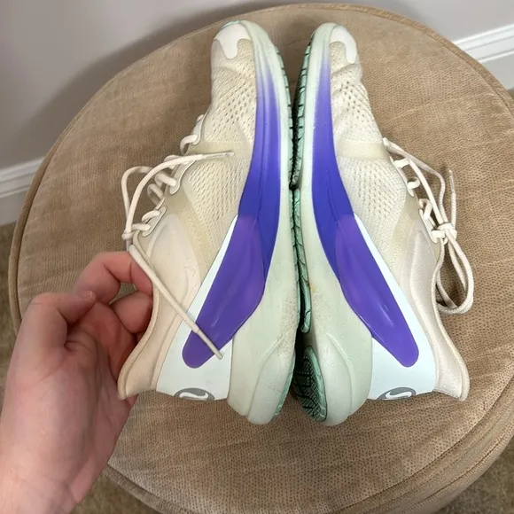 Lululemon Blissfeel Sneakers