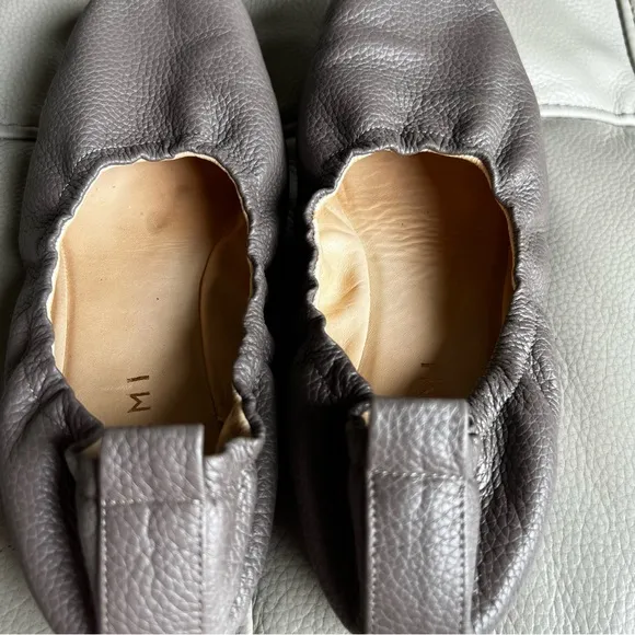 M. GEMI Italian Handcrafted Leather Ballets Flat Shoes Sz 36.5 US 6 Taupe Soft
