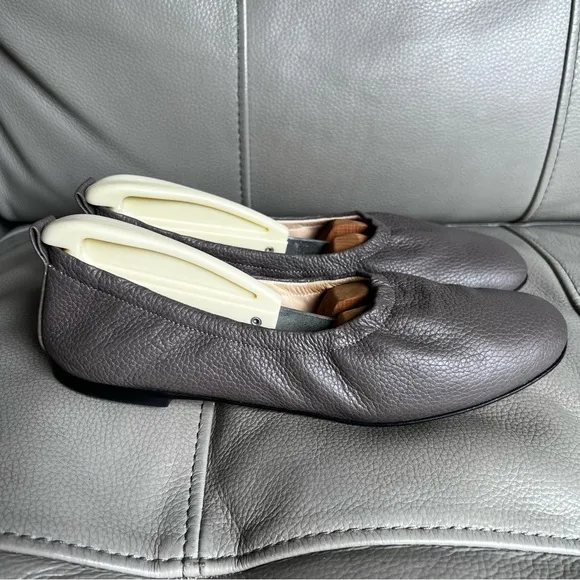 M. GEMI Italian Handcrafted Leather Ballets Flat Shoes Sz 36.5 US 6 Taupe Soft