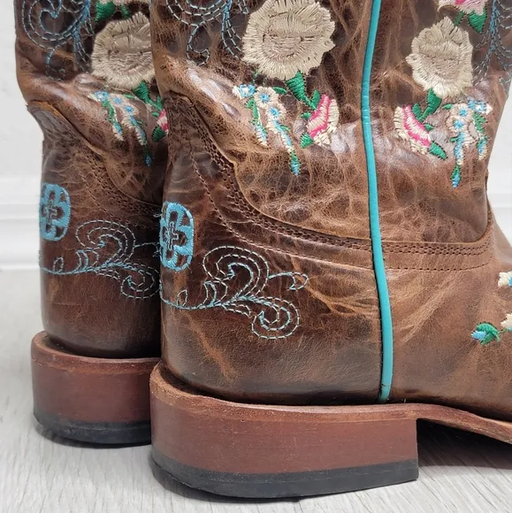MACIE BEAN Girls' Honey Bunch Western Square Toe Boots In Tan 2.