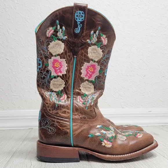 MACIE BEAN Girls' Honey Bunch Western Square Toe Boots In Tan 2.
