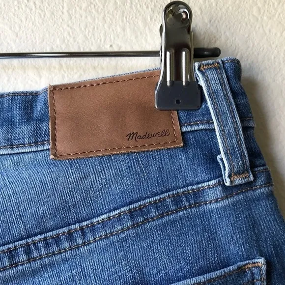 Madewell 9” high riser skinny skinny Button Fly crop jeans Sz 26