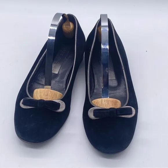 Marc Fisher Vintage Black Velvet/leather flat shoes Sixe 6.5 Made in Italy 🇮🇹