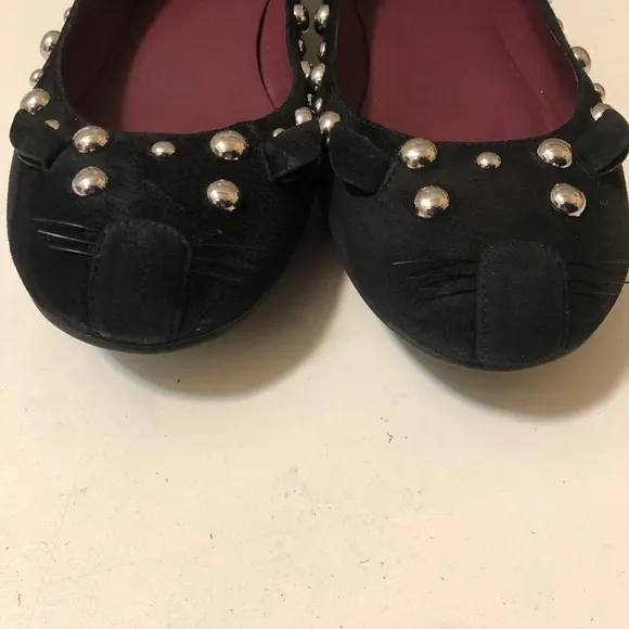 Marc Jacobs vat face shoes. Seude great design