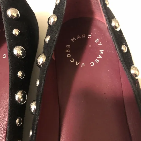 Marc Jacobs vat face shoes. Seude great design