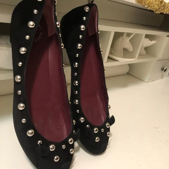 Marc Jacobs vat face shoes. Seude great design