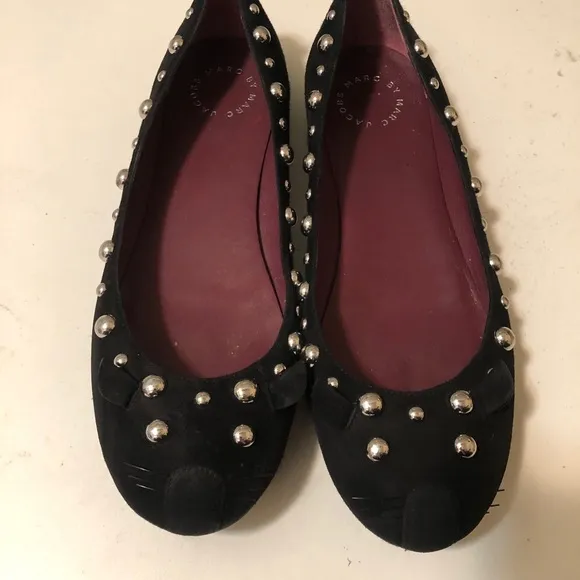 Marc Jacobs vat face shoes. Seude great design