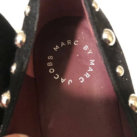 Marc Jacobs vat face shoes. Seude great design