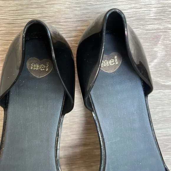 Mel By Melissa Black With White Flower Jelly Flat Shoes