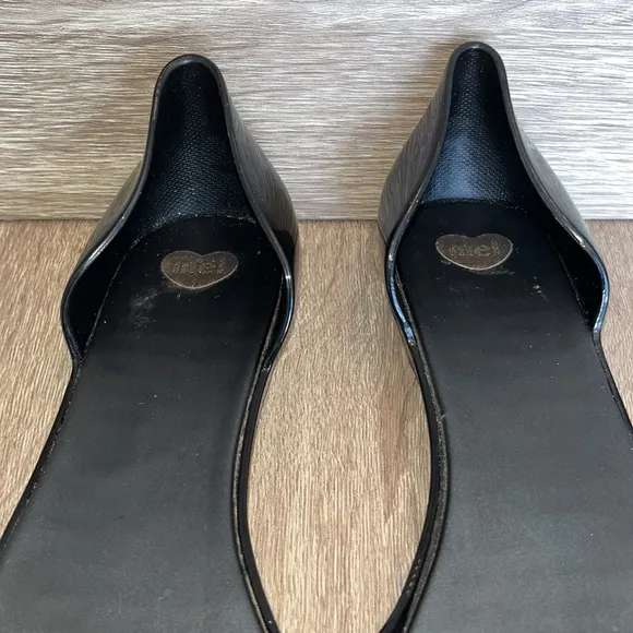Mel By Melissa Black With White Flower Jelly Flat Shoes