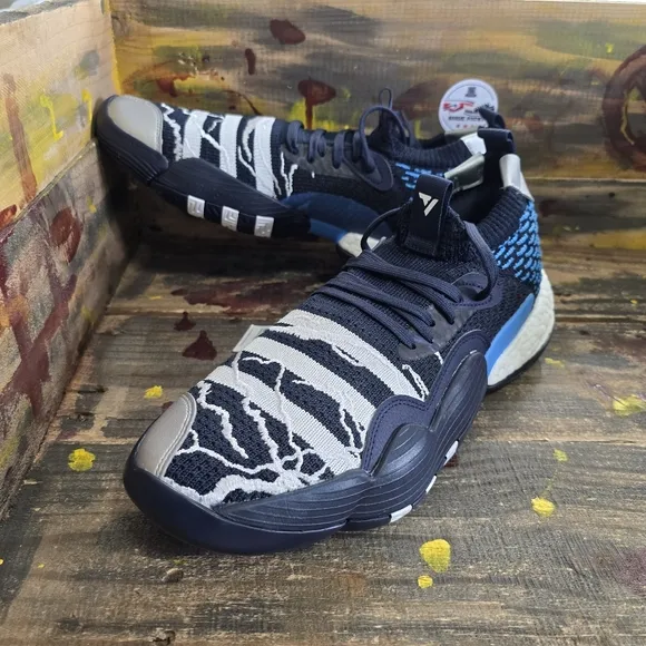 Men adidas athletic shoes size 11‎ new