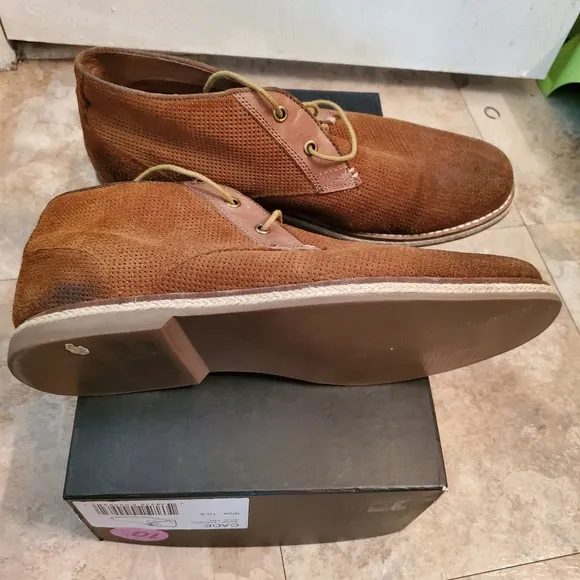 Men Joe's Casual Shoes Sz. 10.5