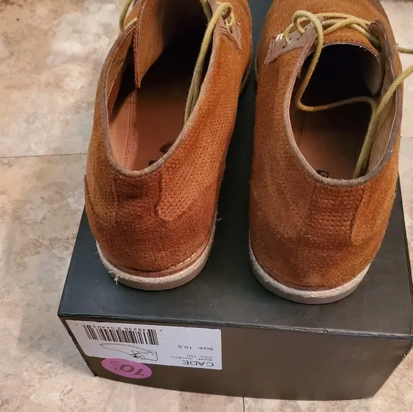 Men Joe's Casual Shoes Sz. 10.5