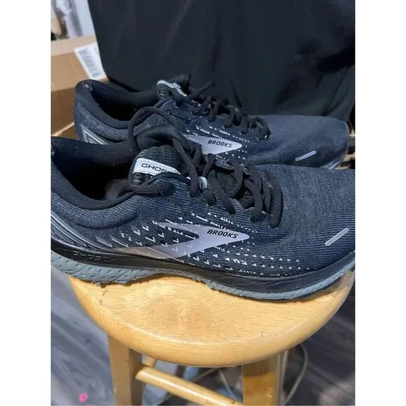 Mens 9.5 Brooks Ghost 13 Running Hiking Shoes
