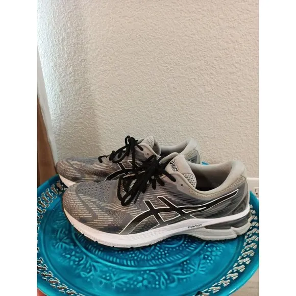 Men's Asics GT 2000  8 Flytefoam Running Active Sneakers Size 12