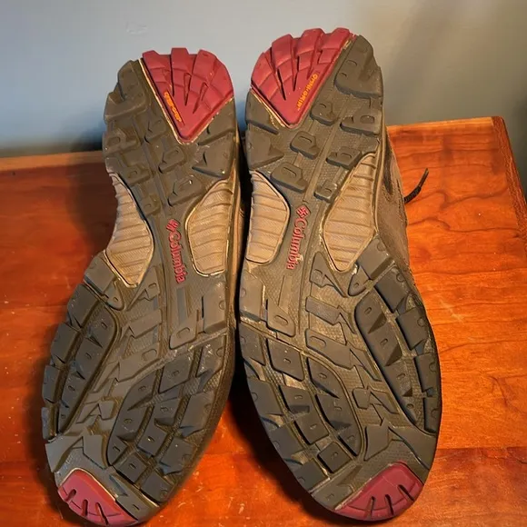 Men’s Columbia Keota hiking shoes, size 9 1/2