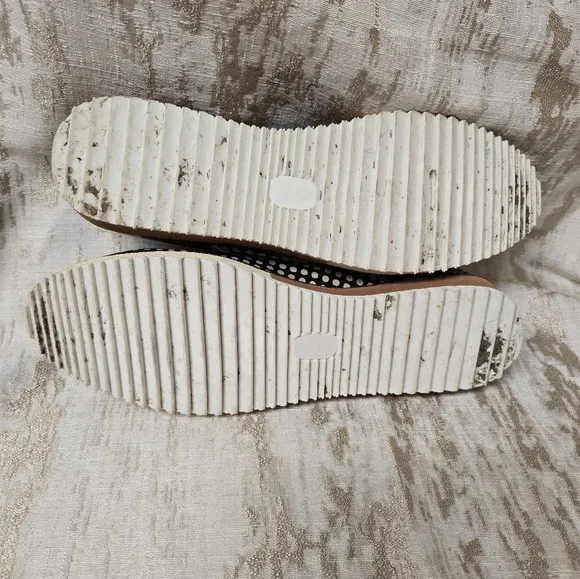 Men's DOGO Vegan  Put The Record On Schulze's Sz44